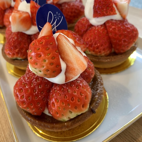 タルトフレーズ   Tarte fraises