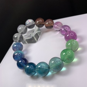 f05極上✩グラデーションフローライトブレスレット