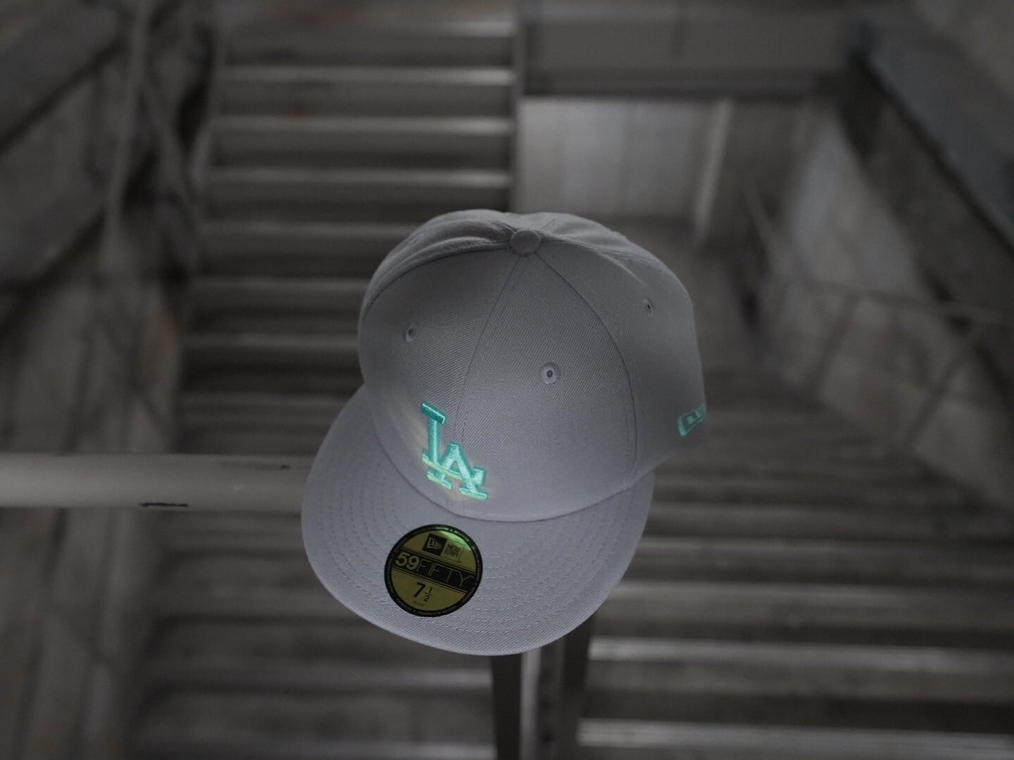 NEW ERA 59FIFTY/5950 ロサンゼルス・ドジャース GRAY SEAGLASS【gift 