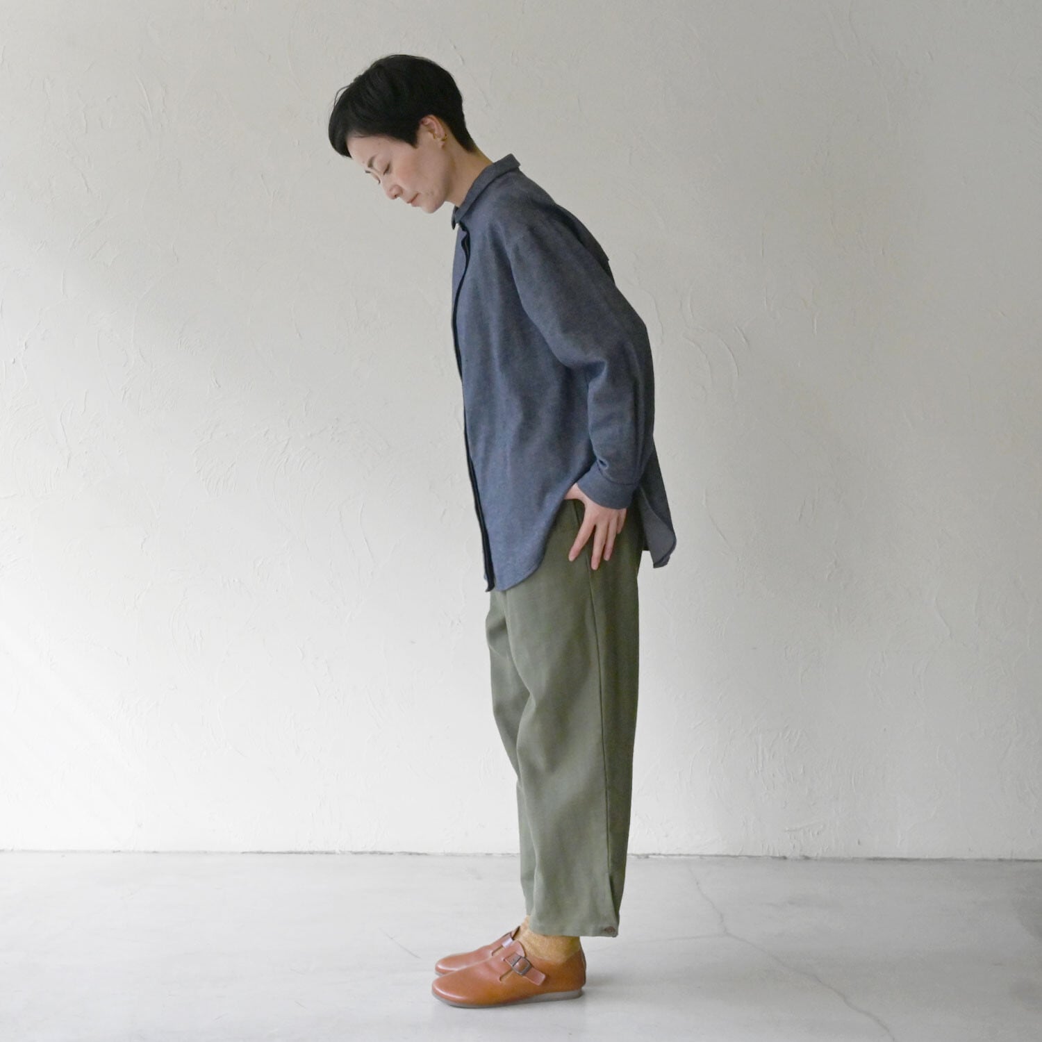 【sisam】スラブヘリンボンスソスリットパンツ|オーガニックコットン