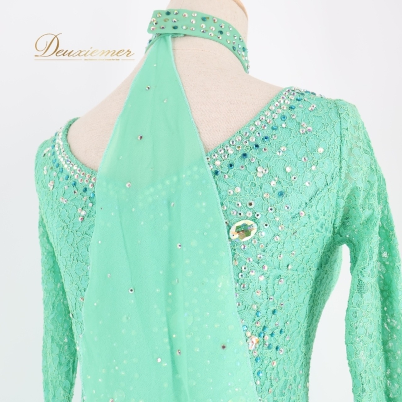 社交ダンス 衣装 スタンダードドレス ドレス ワンピース エメラルドグリーン 緑 黄緑 レース パーティ フリル 上品 綺麗 ダンス グリーン系 エレガント スカート フレア おしゃれ 優雅 パフォーマンス ダンスウェア 女性用