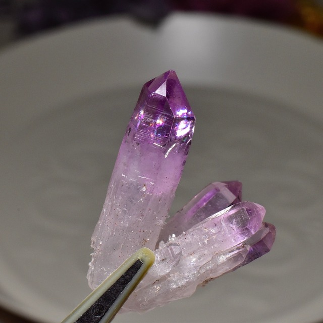 【世界一美しいアメシスト】虹入り!ベラクルスアメシスト ミニポイント 1個売り メキシコ・ベラクルス州産 VA06-07