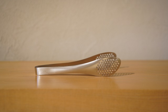 ステンレストング 穴あき