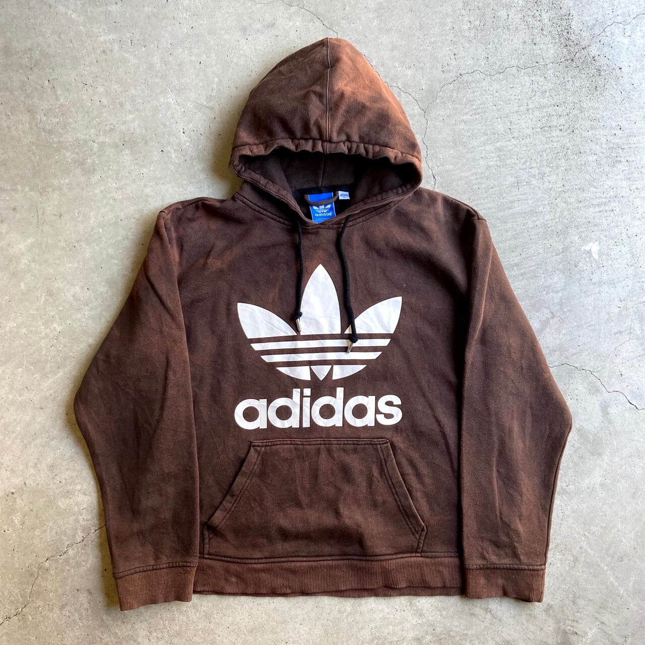 90's adidas トレフォイル　パーカー　刺繍ロゴ　グリーン　L 大きい