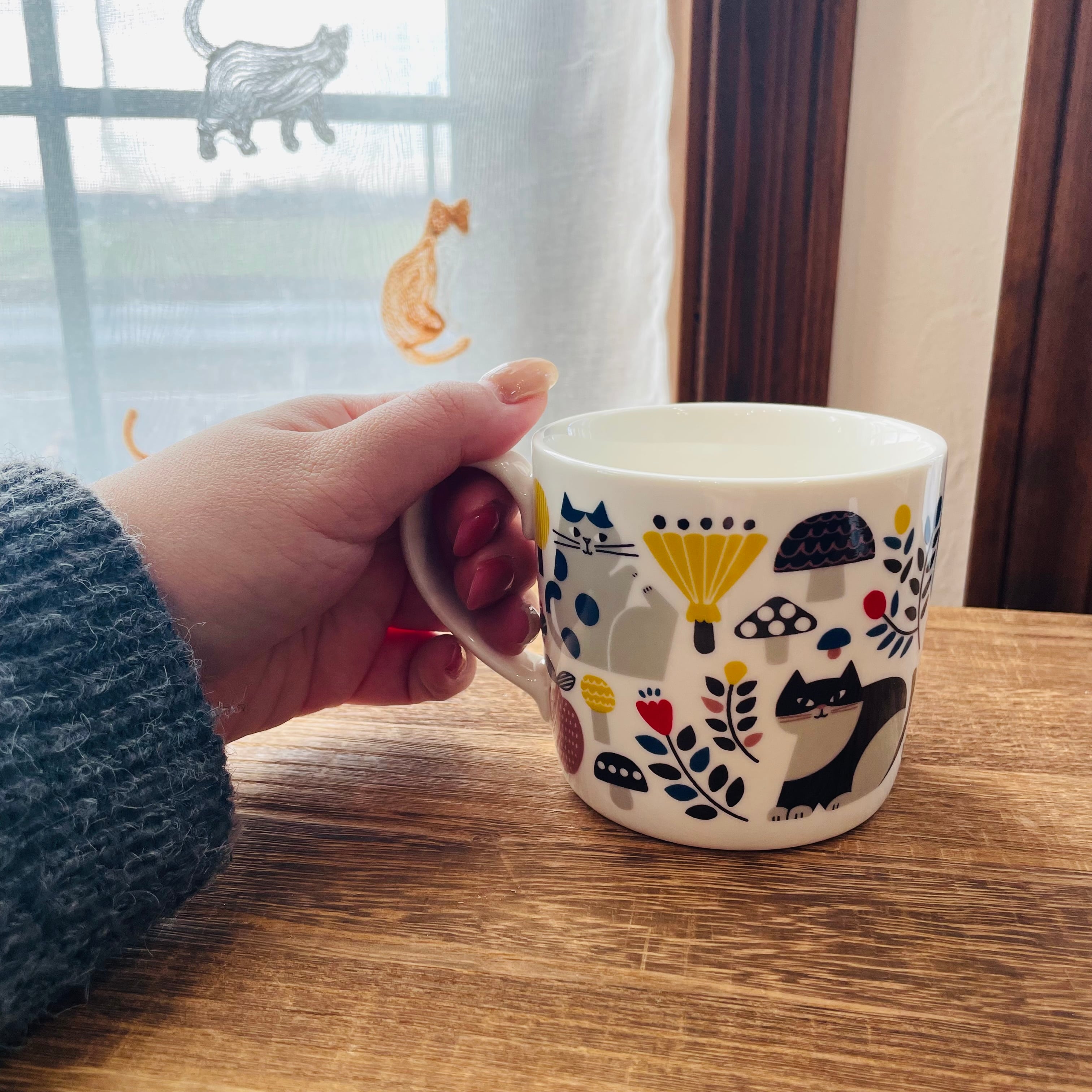 マグカップ｜fikalyckaマグ  猫雑貨 猫モチーフ 猫柄 猫グッズ おうち時間 黒猫 プレゼント プチギフト 贈り物