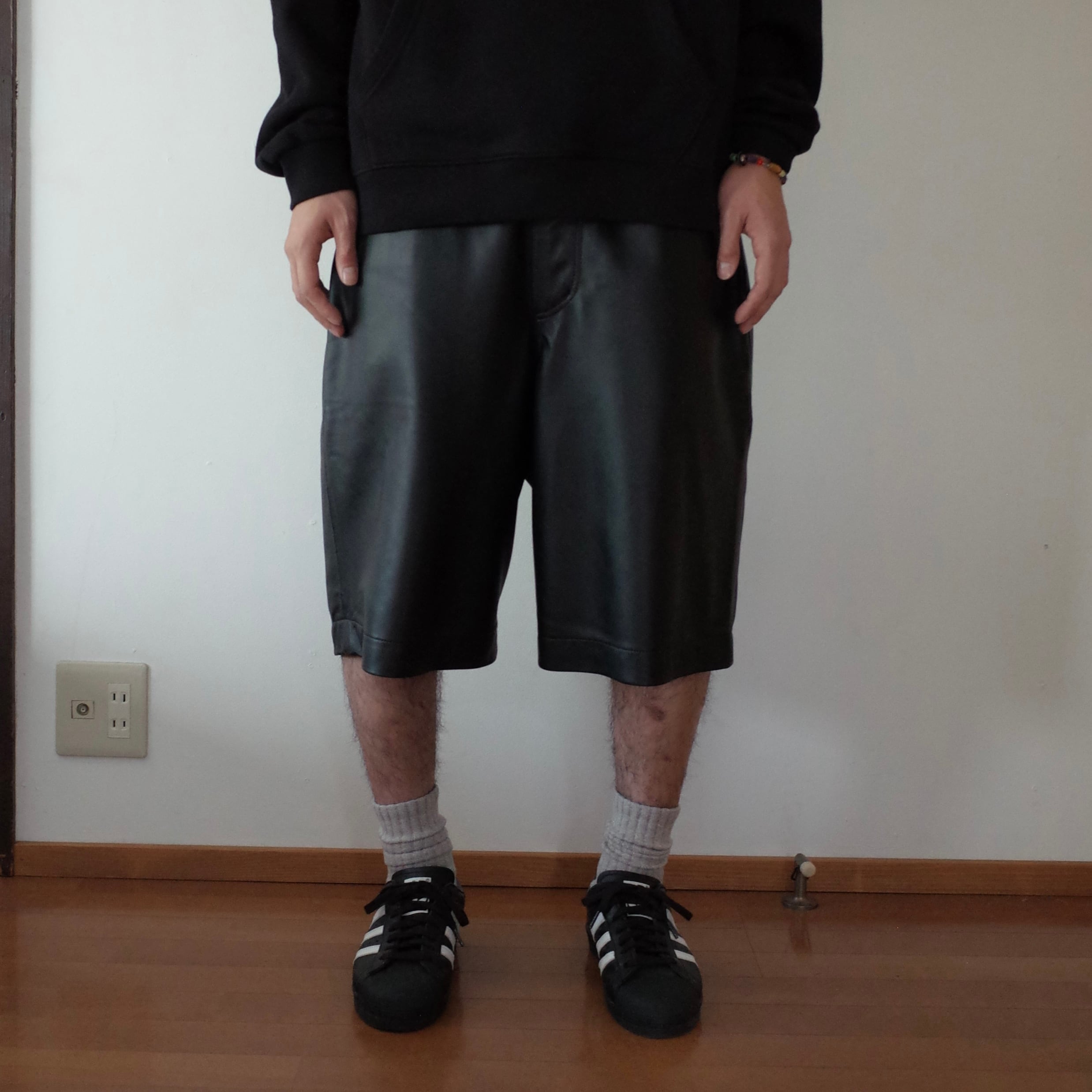 SO ORIGINAL 5 POCKET LAMB LEATHER SHORTS (BLACK) | SO SHOP