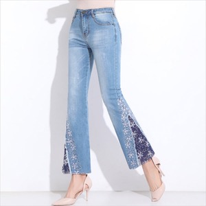 【送料無料】 フレアパンツ  デニム  バイカラー  花柄  きれいめ  ブルー  大人可愛い  カジュアル系  こなれ感  レディースファッション  可愛い  20代・30代  ハイウェスト  フリンジ  フェミニン  春  お出かけ・女子会