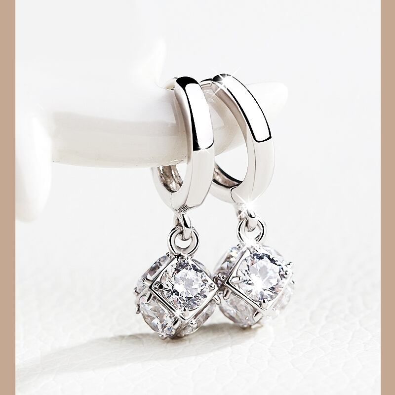 ラウンドストーンリングピアス E00218