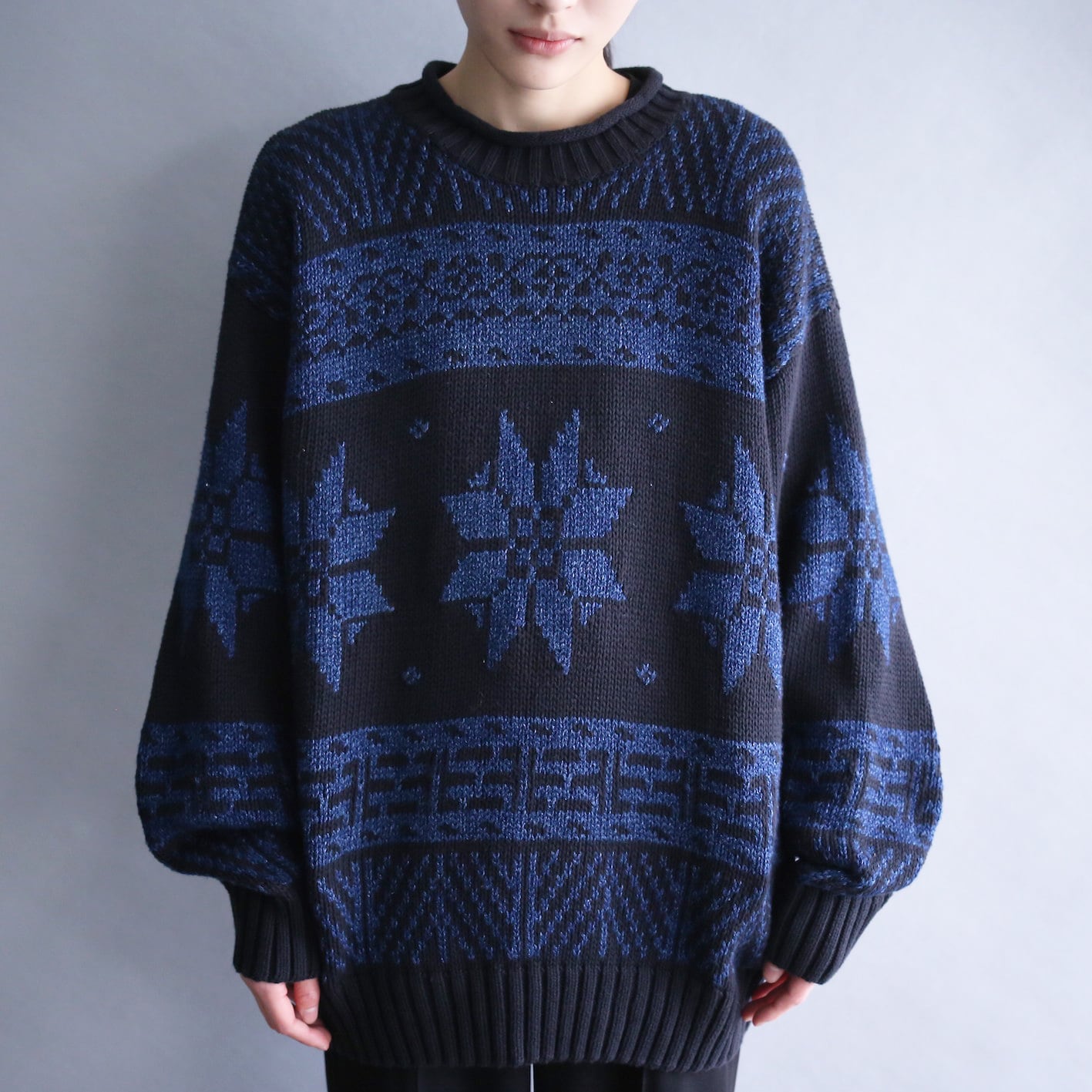 "black×blue" geometry pattern roll neck loose loose cotton knit sweater