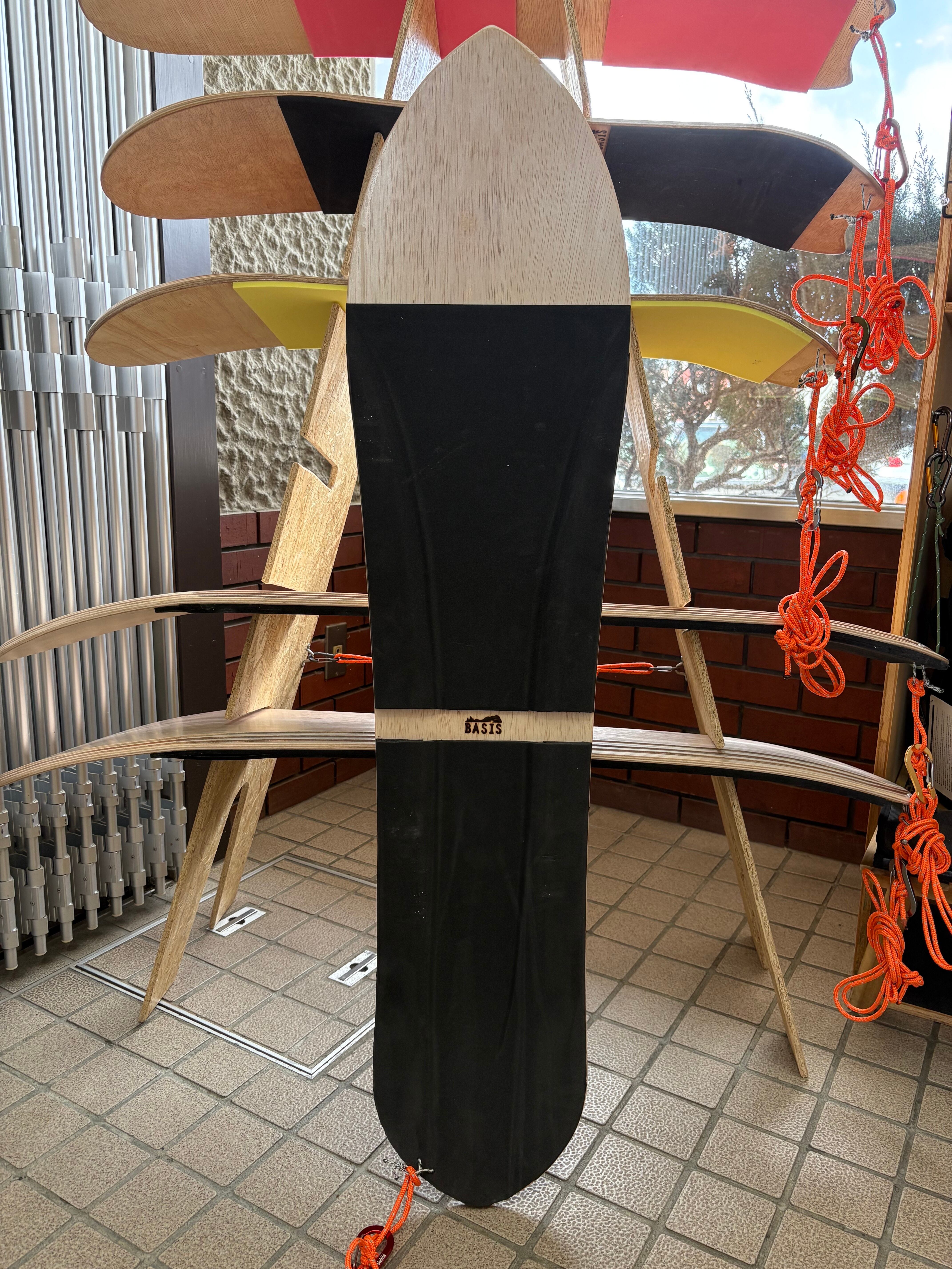BASIS雪板(スノートイ)/ショートタイプ | BASIS/アウトドア・ククサ