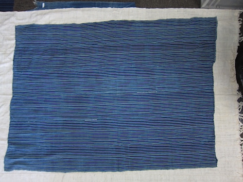 ダフィン族の藍鰹縞紋様クロス_Dafin8