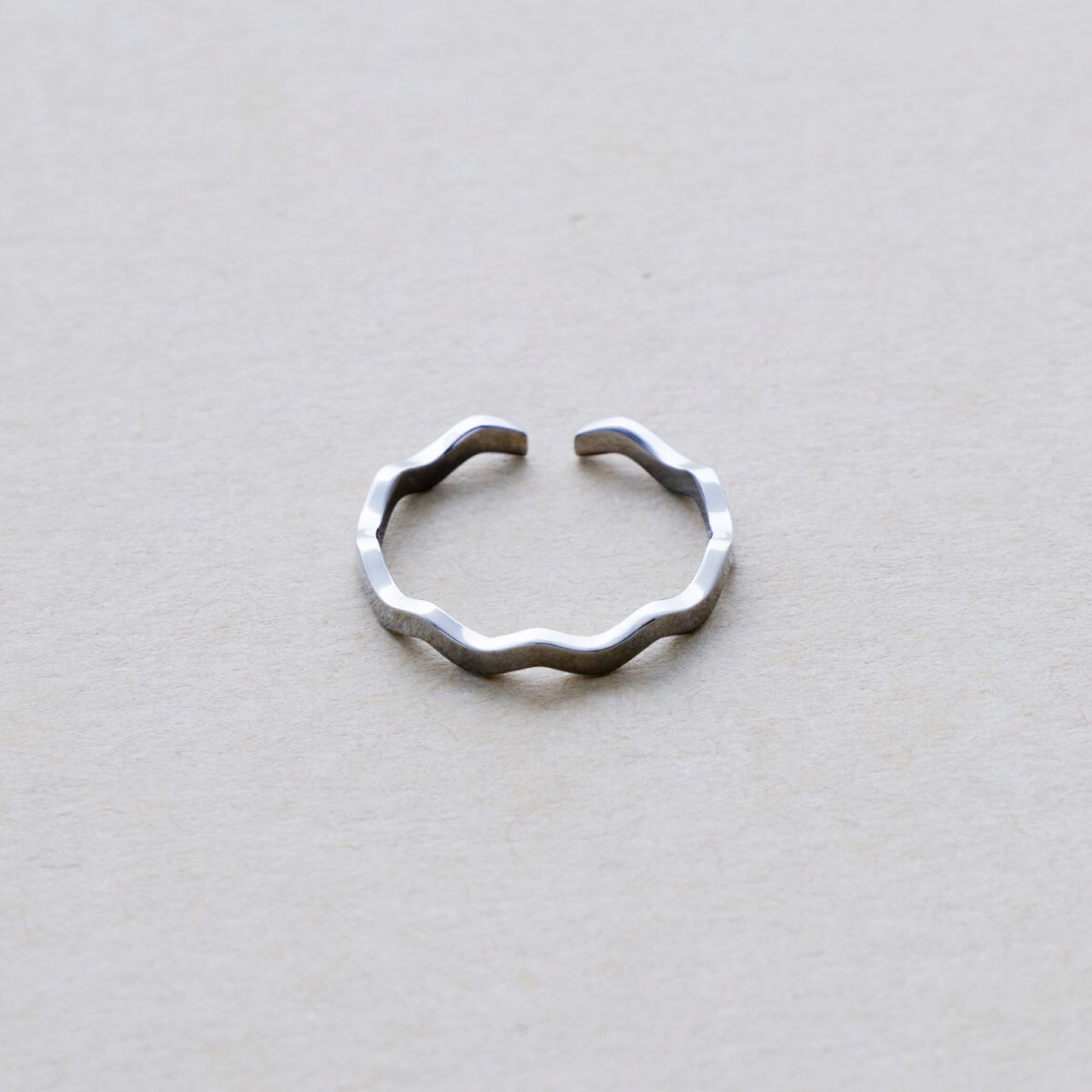 FINE WAVE RING