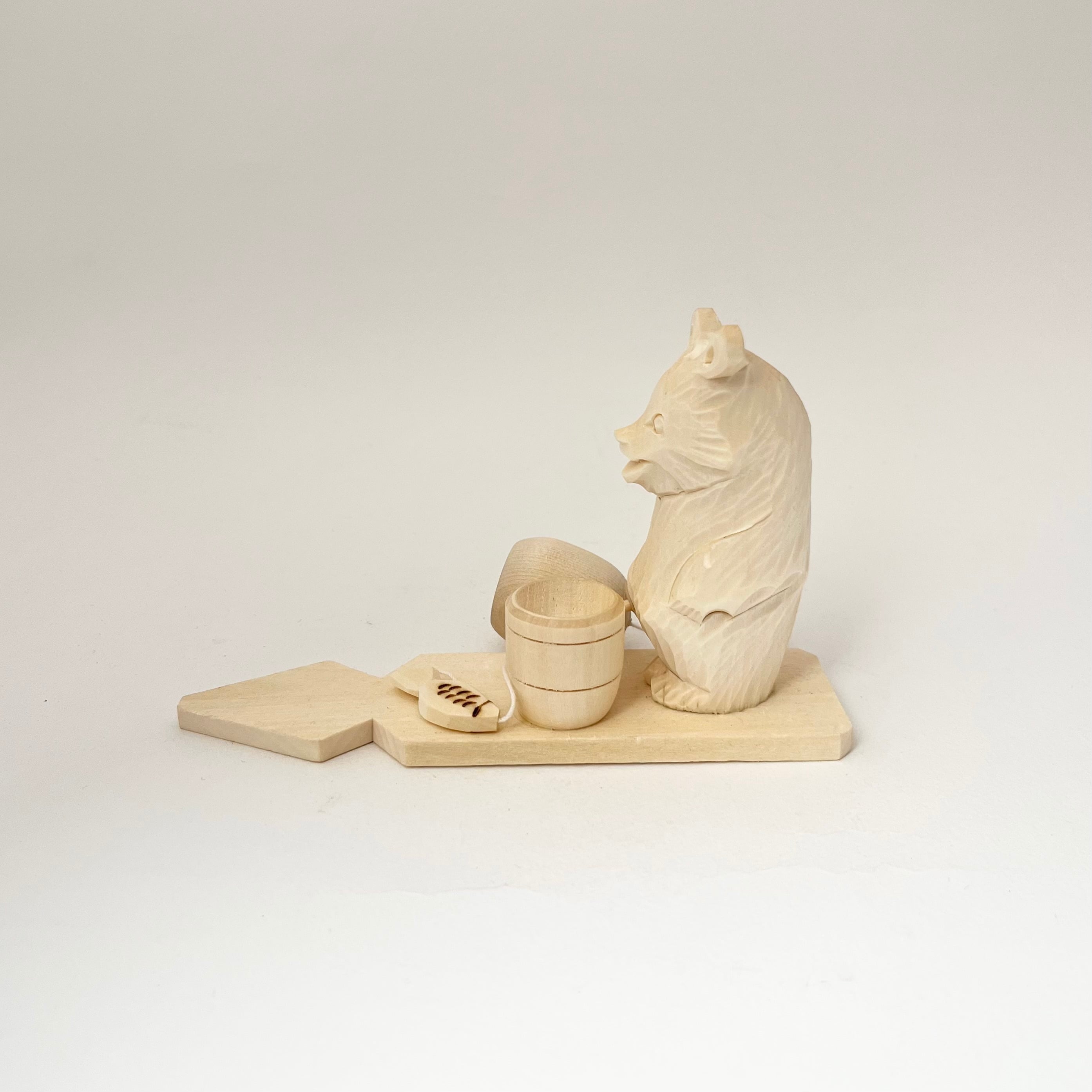 ボゴロツコエ木地玩具「クマの魚釣り」