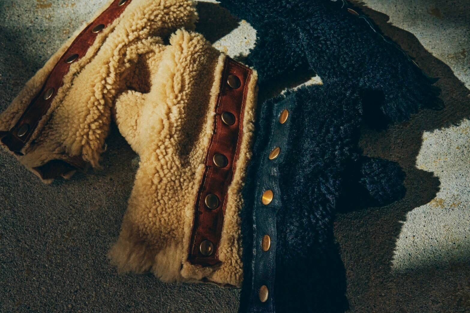 GOODKARMA DEVELOPMENT Reversible Mouton Gloves 