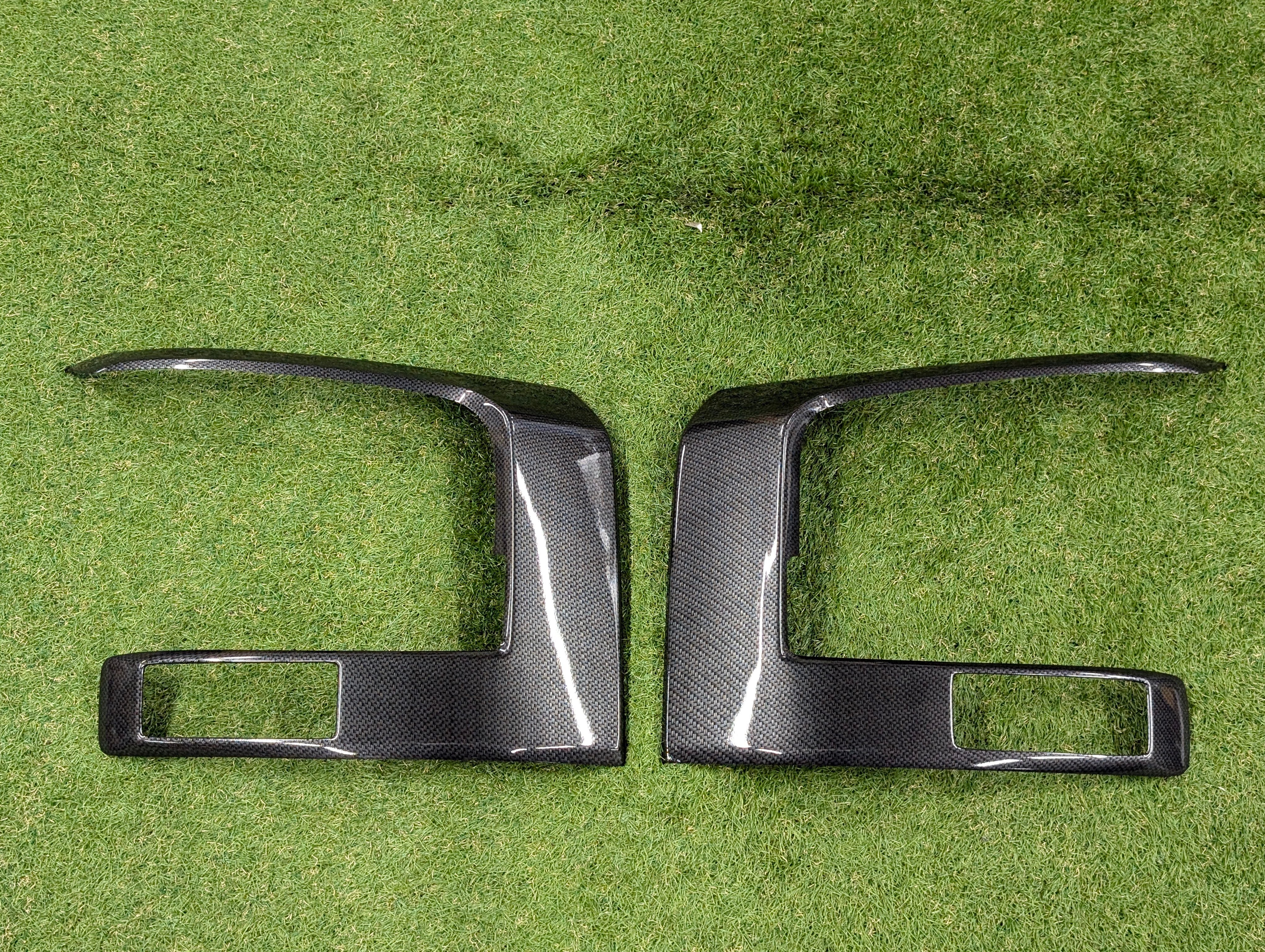 MDF 新型トライトン用フロントグリルガーニッシュ（カーボン調） | MDF