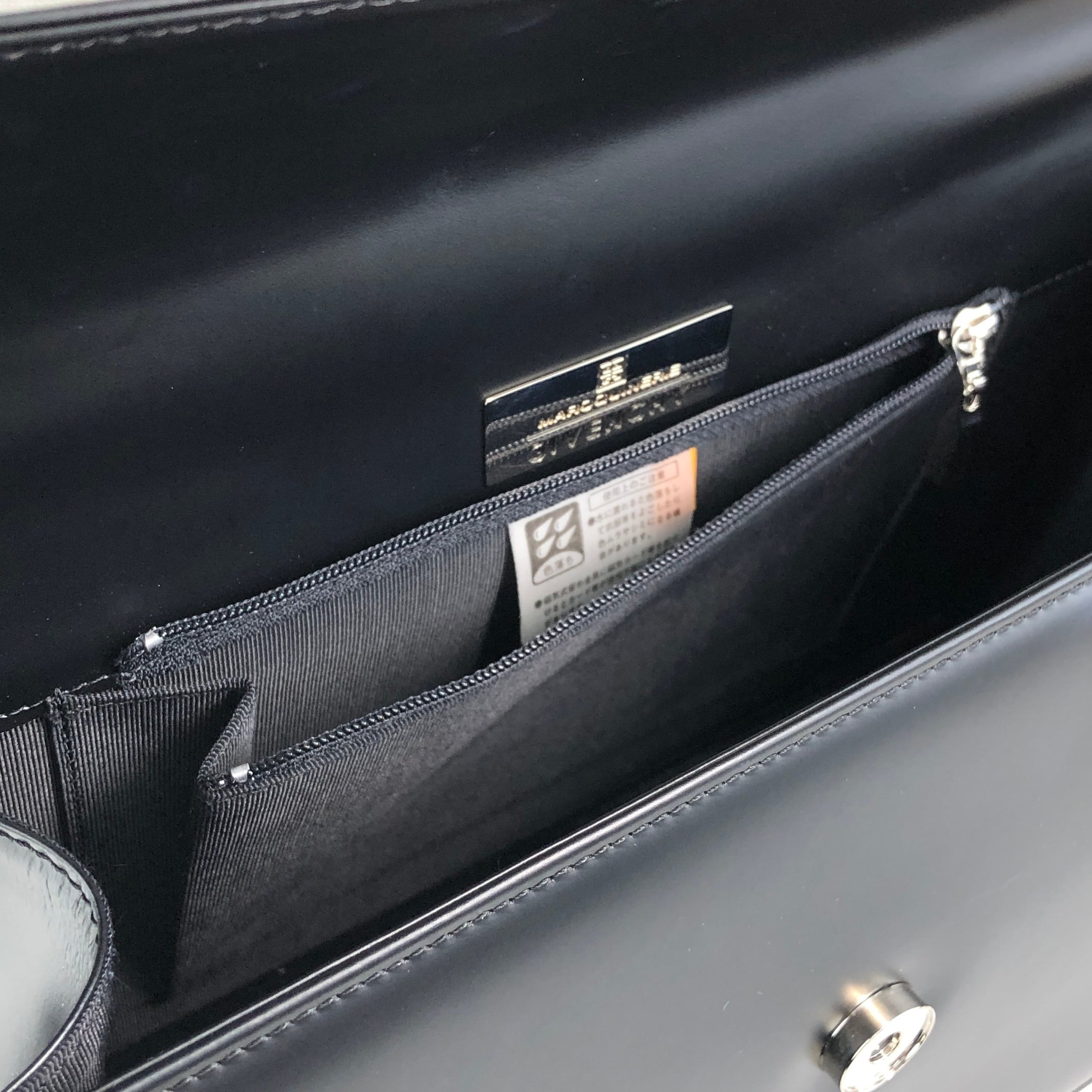GIVENCHY ジバンシィ ショルダーバッグ ブラック 4Gロゴ レザー 2WAY