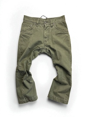 DSQUARED2 - SS06 3D-Cutting Cropped Cargo 38