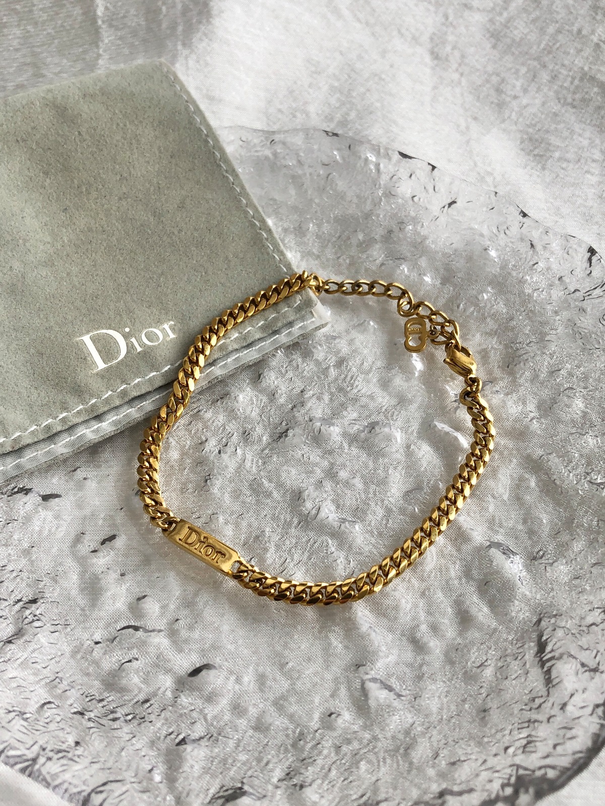 Christian Dior クリスチャン ディオール ブレスレット ゴールド ロゴ 