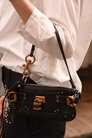 Chloe / vintage black design mini shoulder bag.