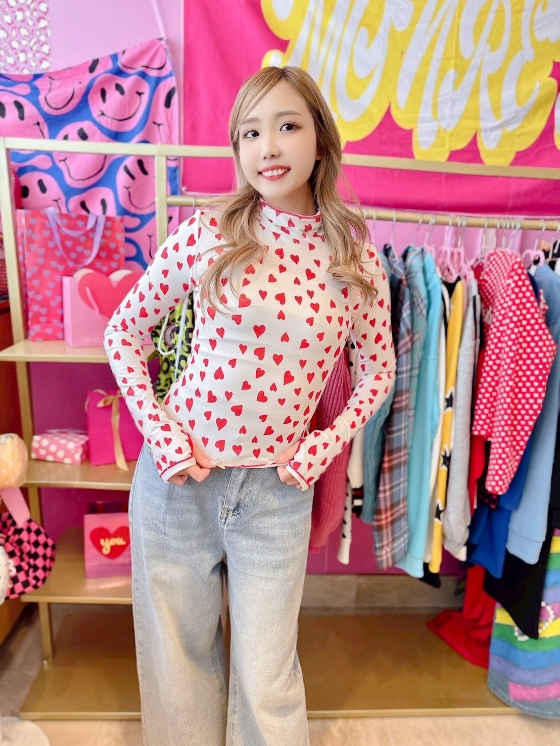 ハートデザイントップス♡韓国/レディースファッション/可愛い/おしゃれ/ラフ/可愛い/カジュアル/ハート/(3-386)