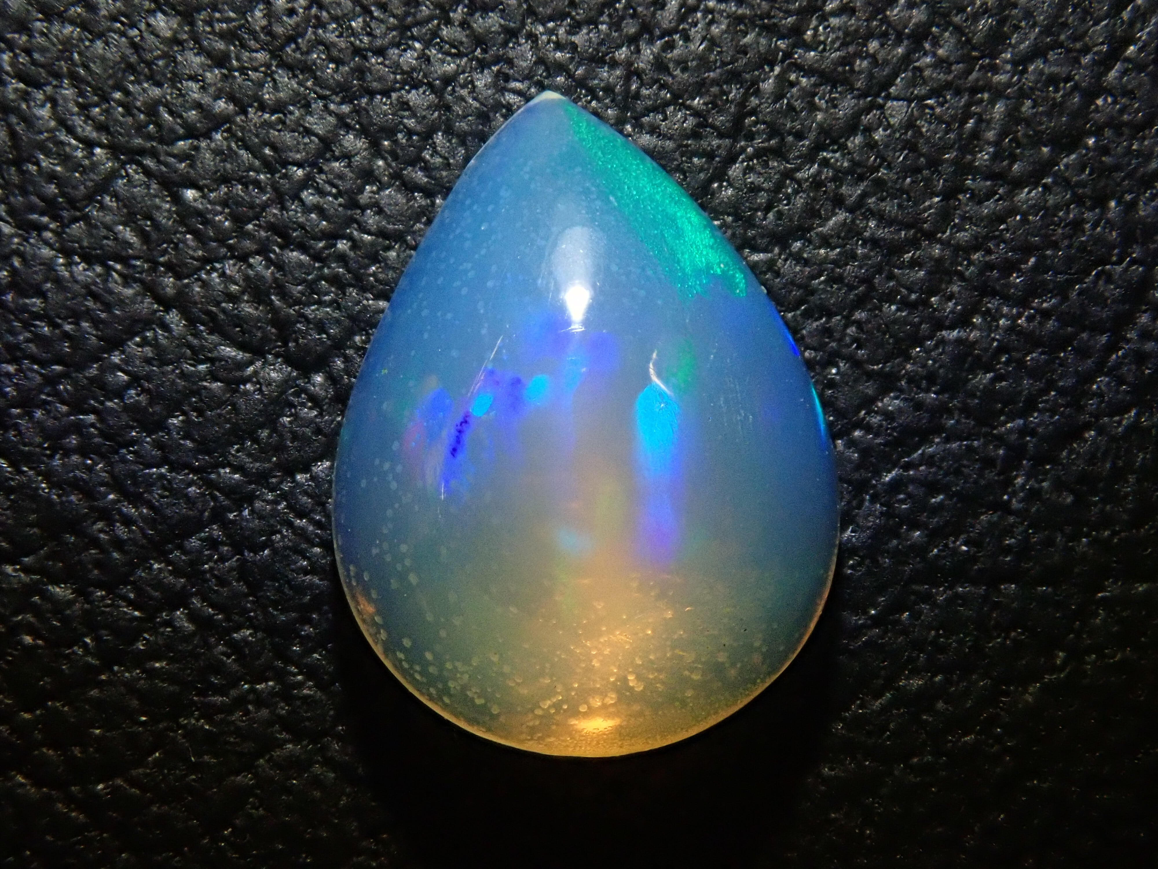 エチオピア産オパール 0.598ct