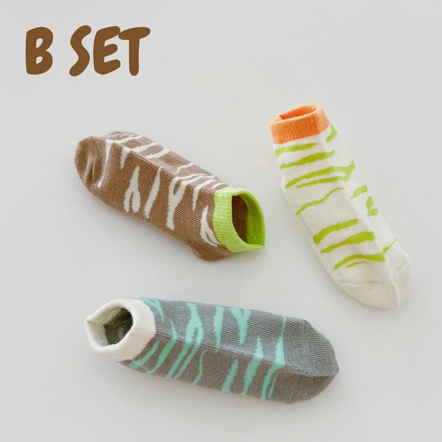 【即納】アニマル柄のくるぶしソックス 3足セット