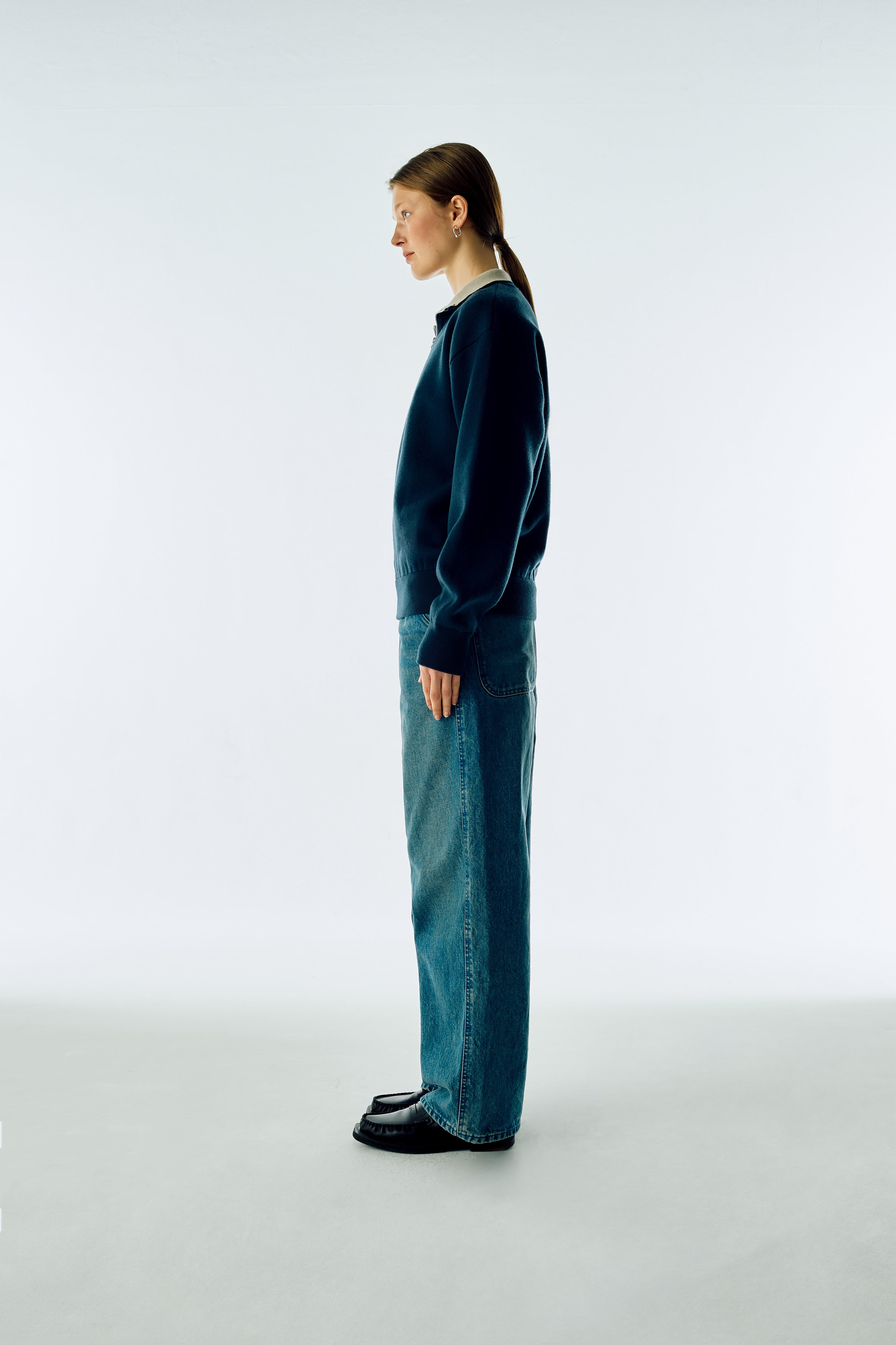 PAVO / NAVY | GADID ANONIEM