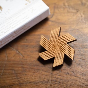 windmill / カザグルマ（Brooch）