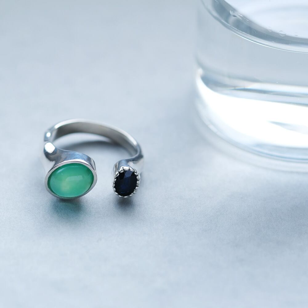 f8c884932db5551af0419e88394699