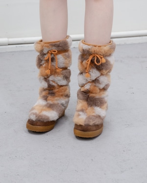 1970s wedge fur boots