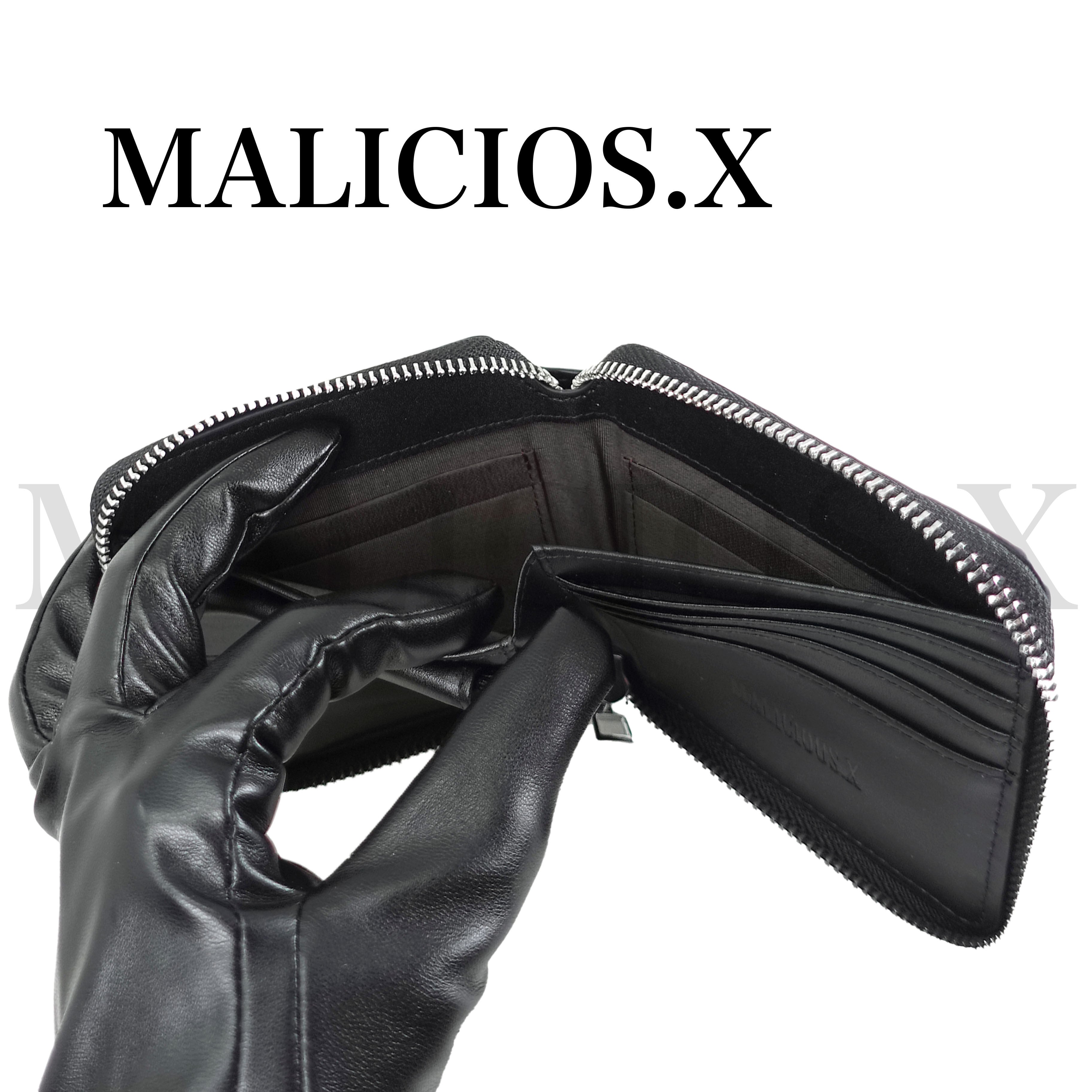 Eye folding wallet (crocodile)/Red | MALICIOUS.X