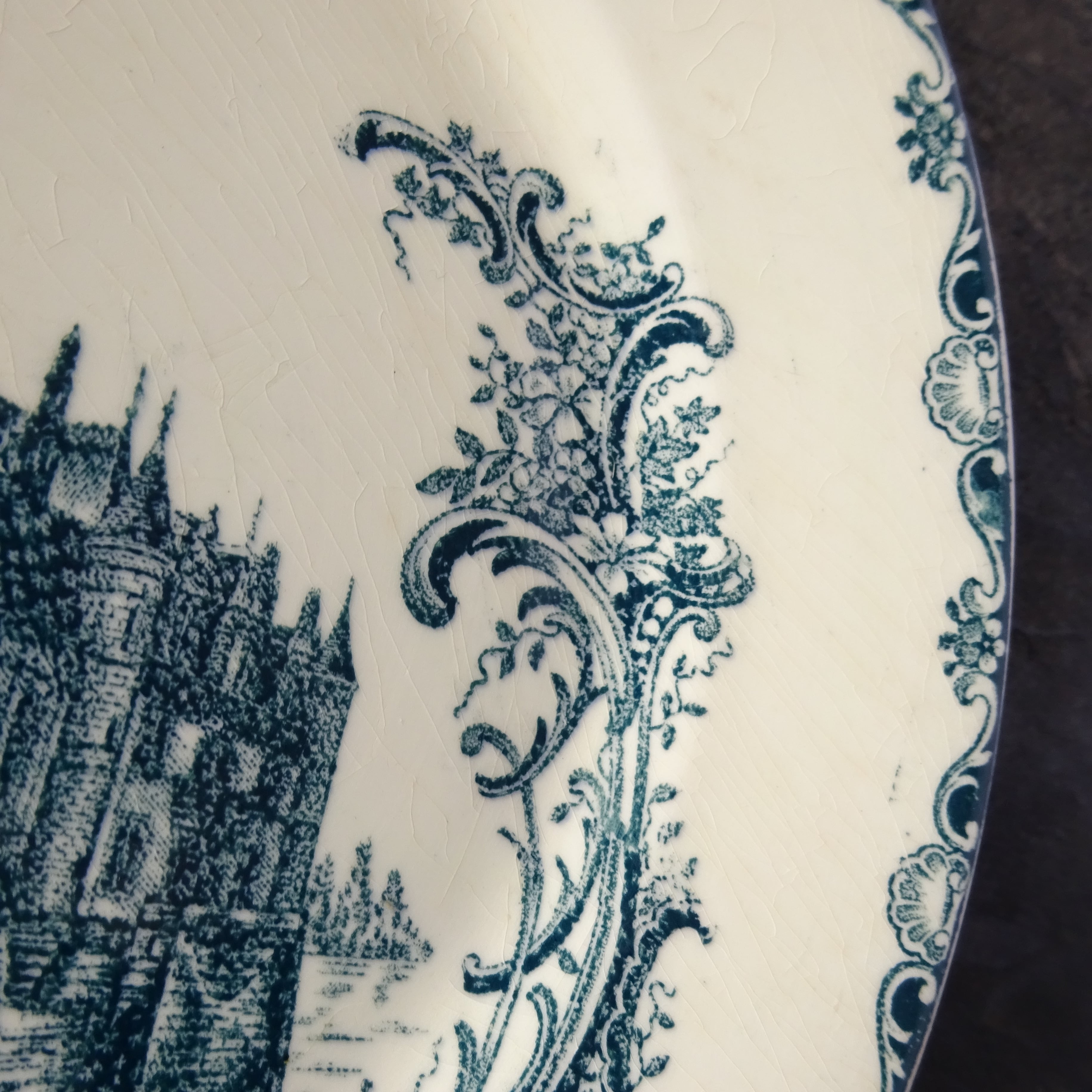 ☆TERRE DE FER Cleirefontaine modèle CHATEAUX 《CHATEAU DE CHENONCEAUX》 assiette plate