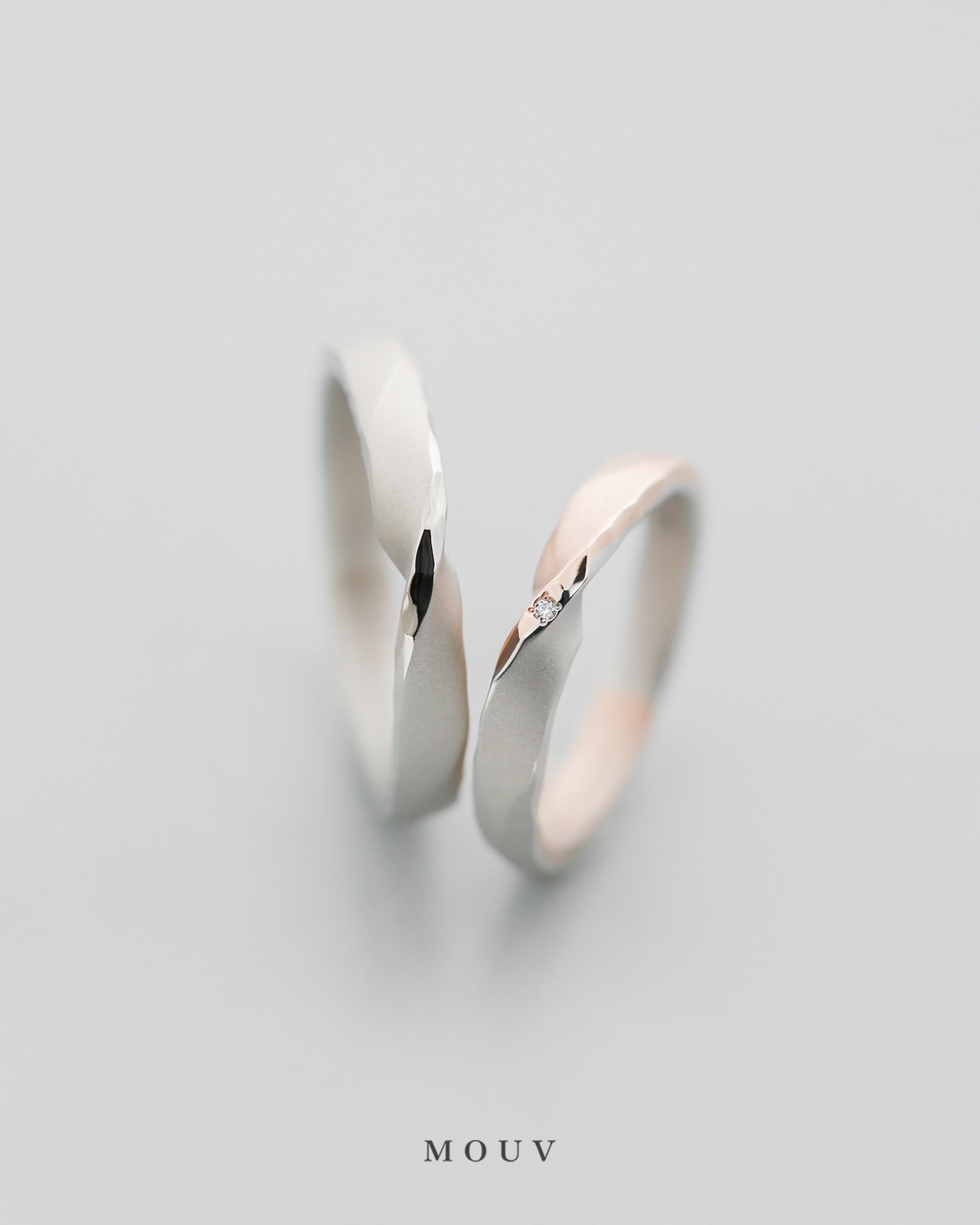 事例｜バイカラー鎚目メビウス