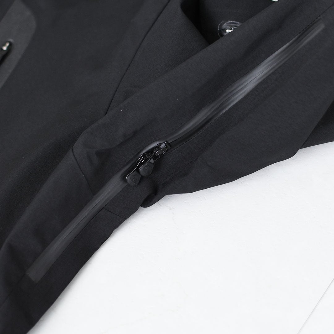 DESCENTE ALLTERRAIN [デサントオルテライン]HARD SHELL JACKET 「GORE
