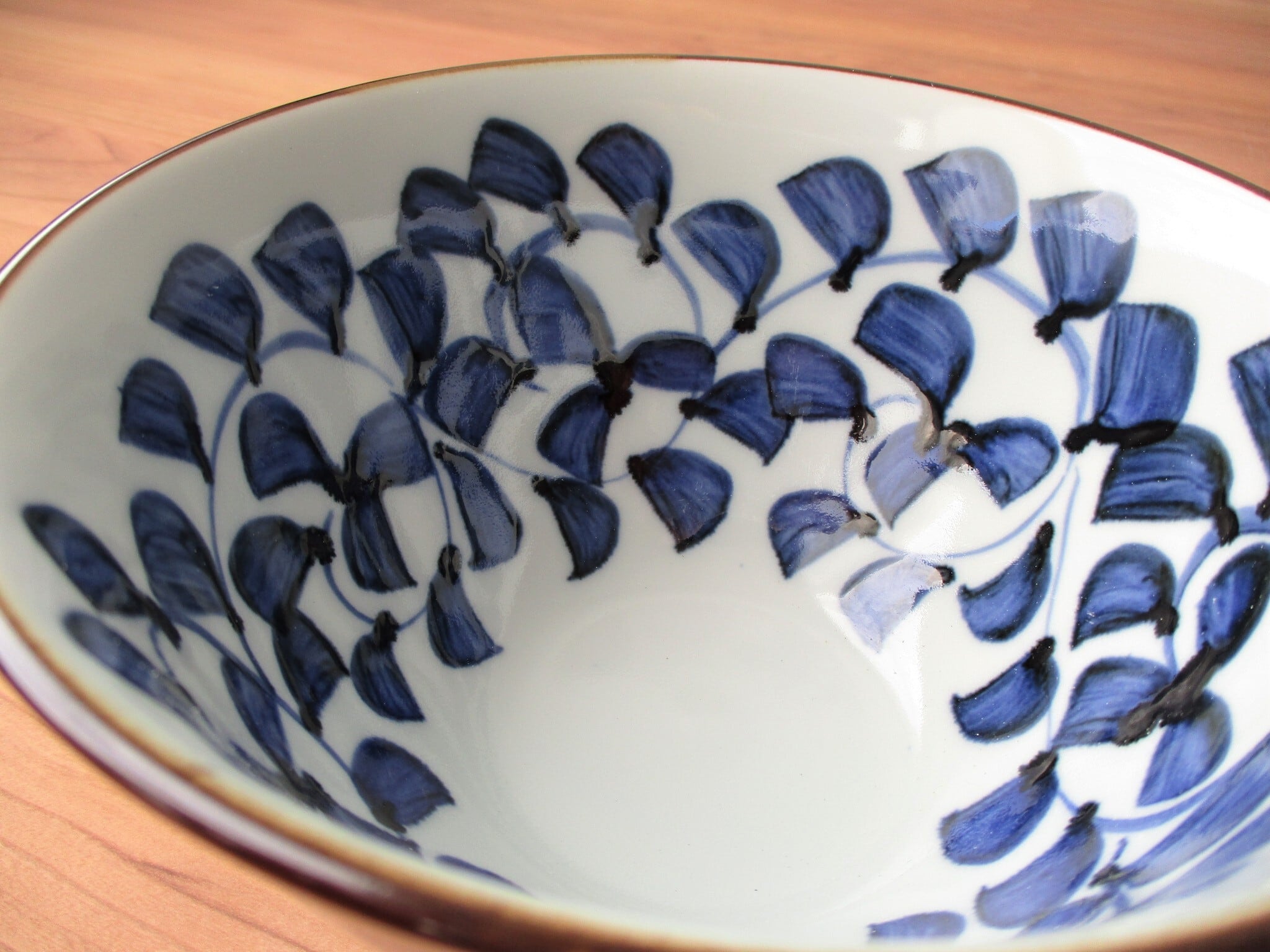 タコ唐草反丼L【波佐見焼】 | 有田焼や心器