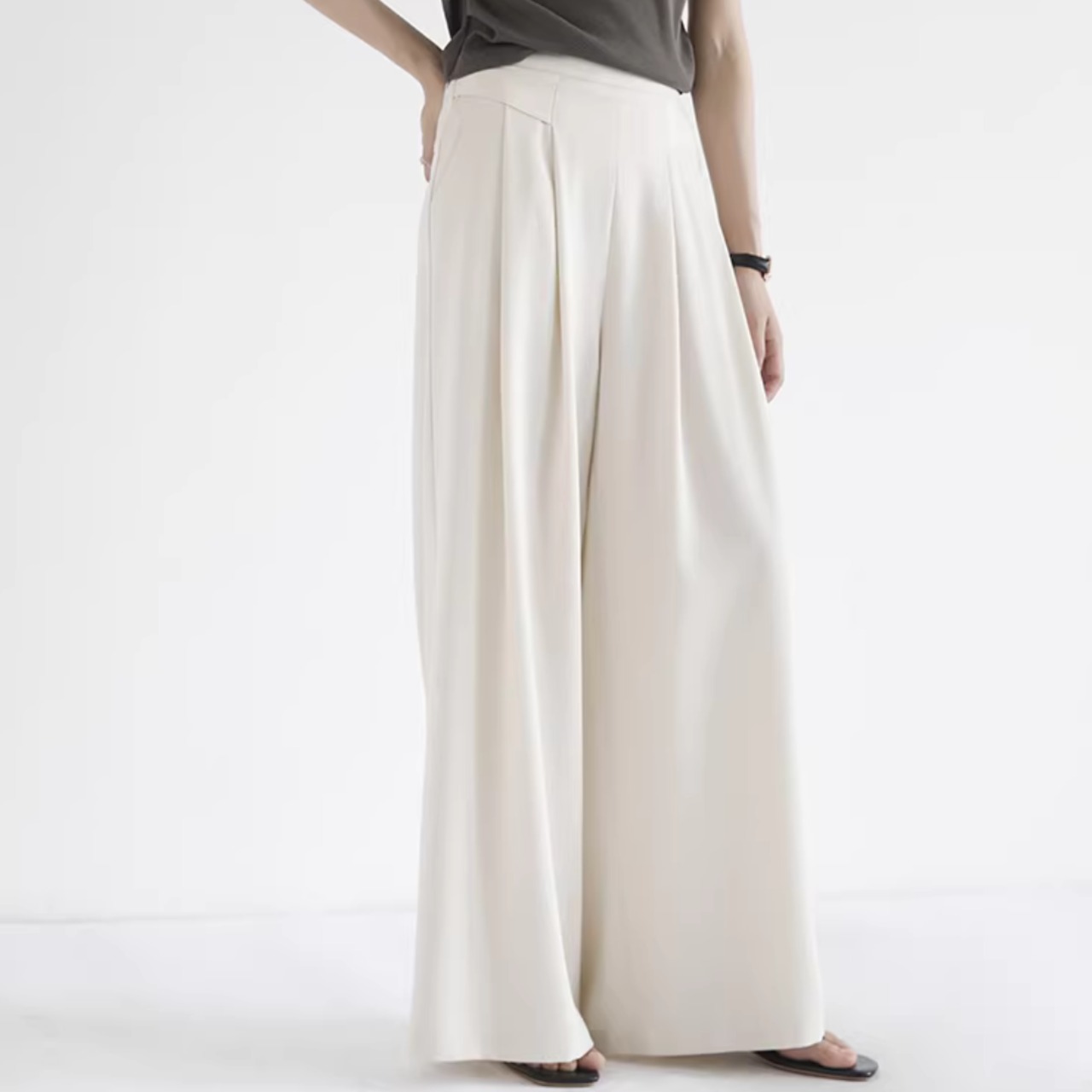 タック入り フルレングス フレアパンツ 00158・画像5