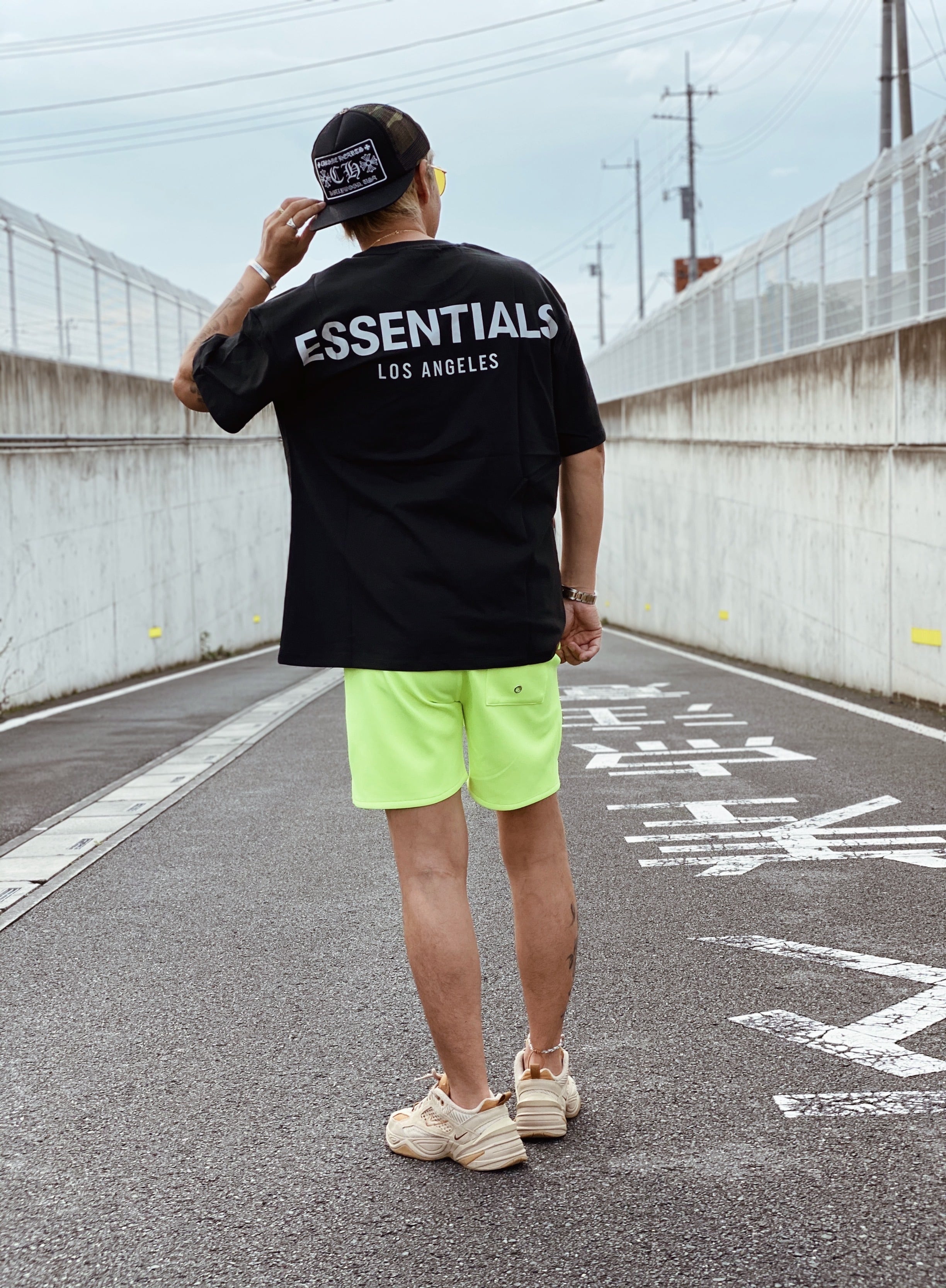LA限定ESSENTIALSエッセンシャルズリフレクター半袖Tシャツ | LIFE is