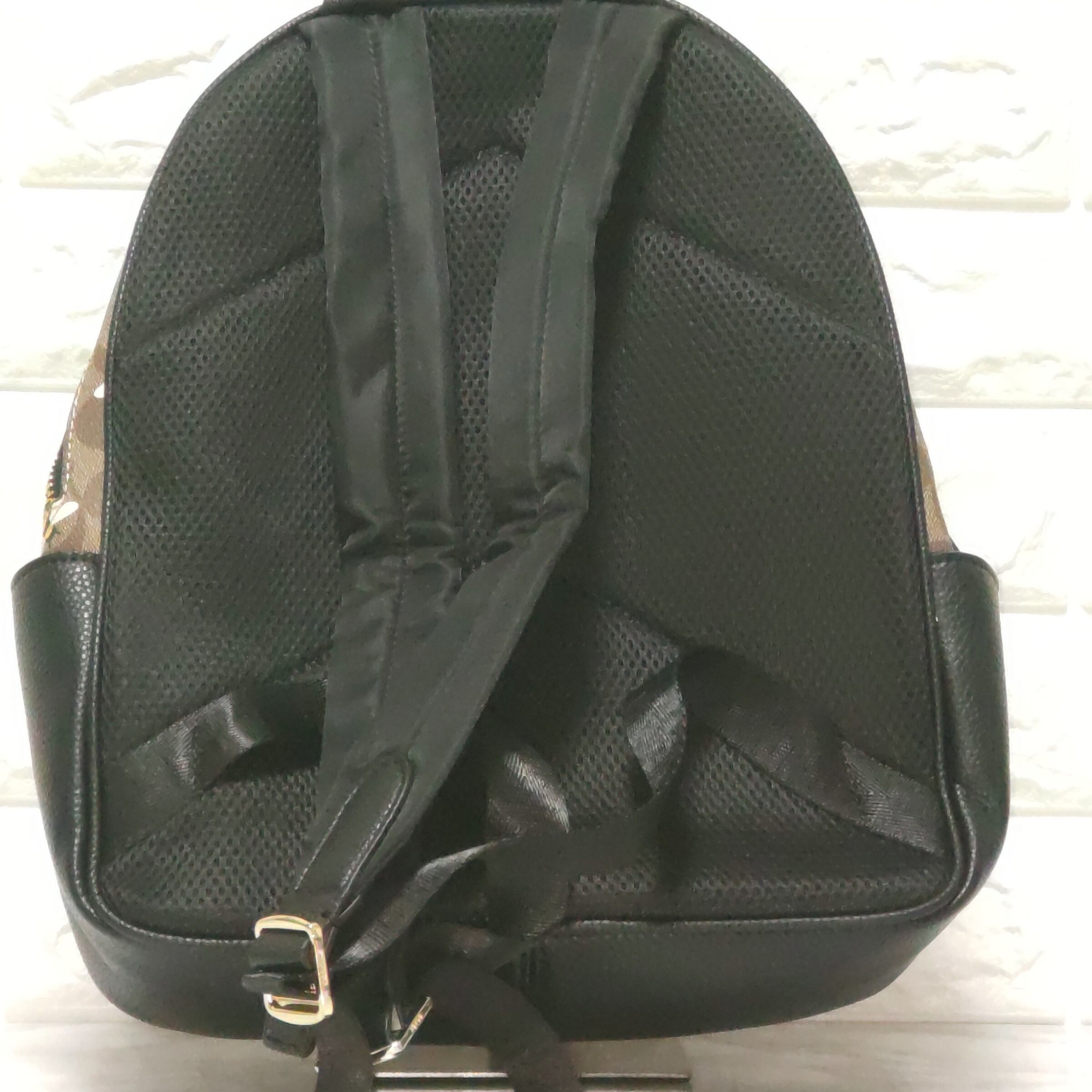 COACH コーチ リュック バッグパック ハチ 蜂 カーキマルチ 新作 