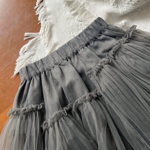 冬厚手層重ねチュールスカート