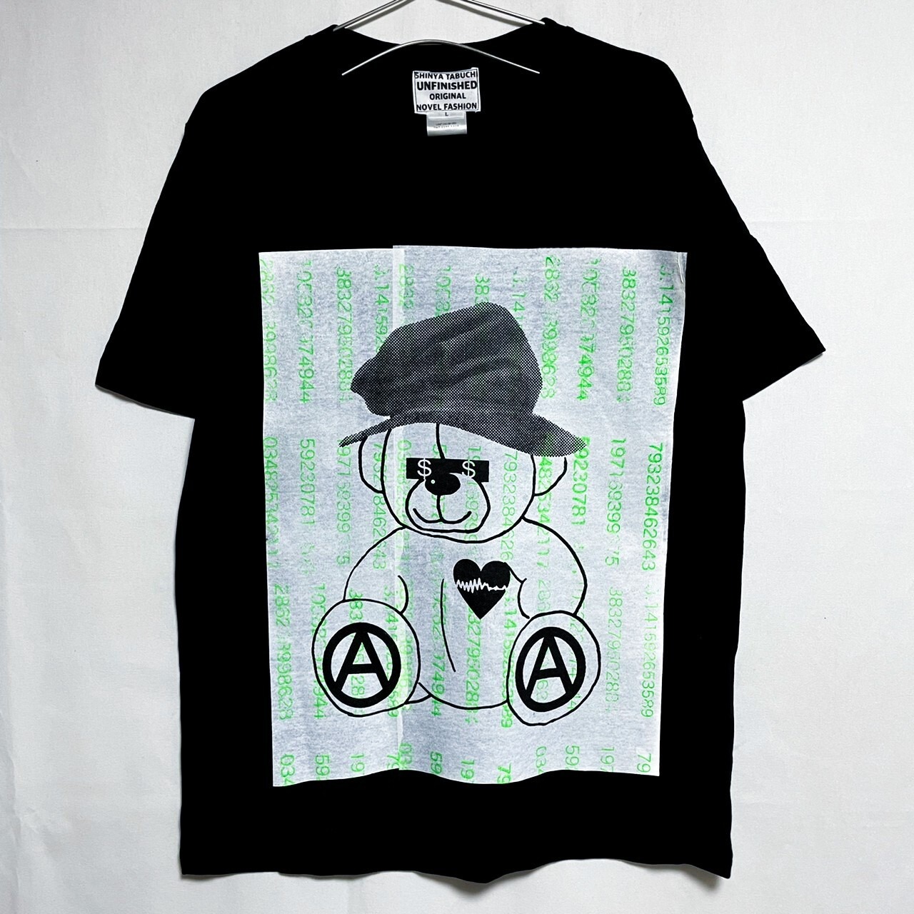 UNFINISHEDベアーTシャツblack円周率
