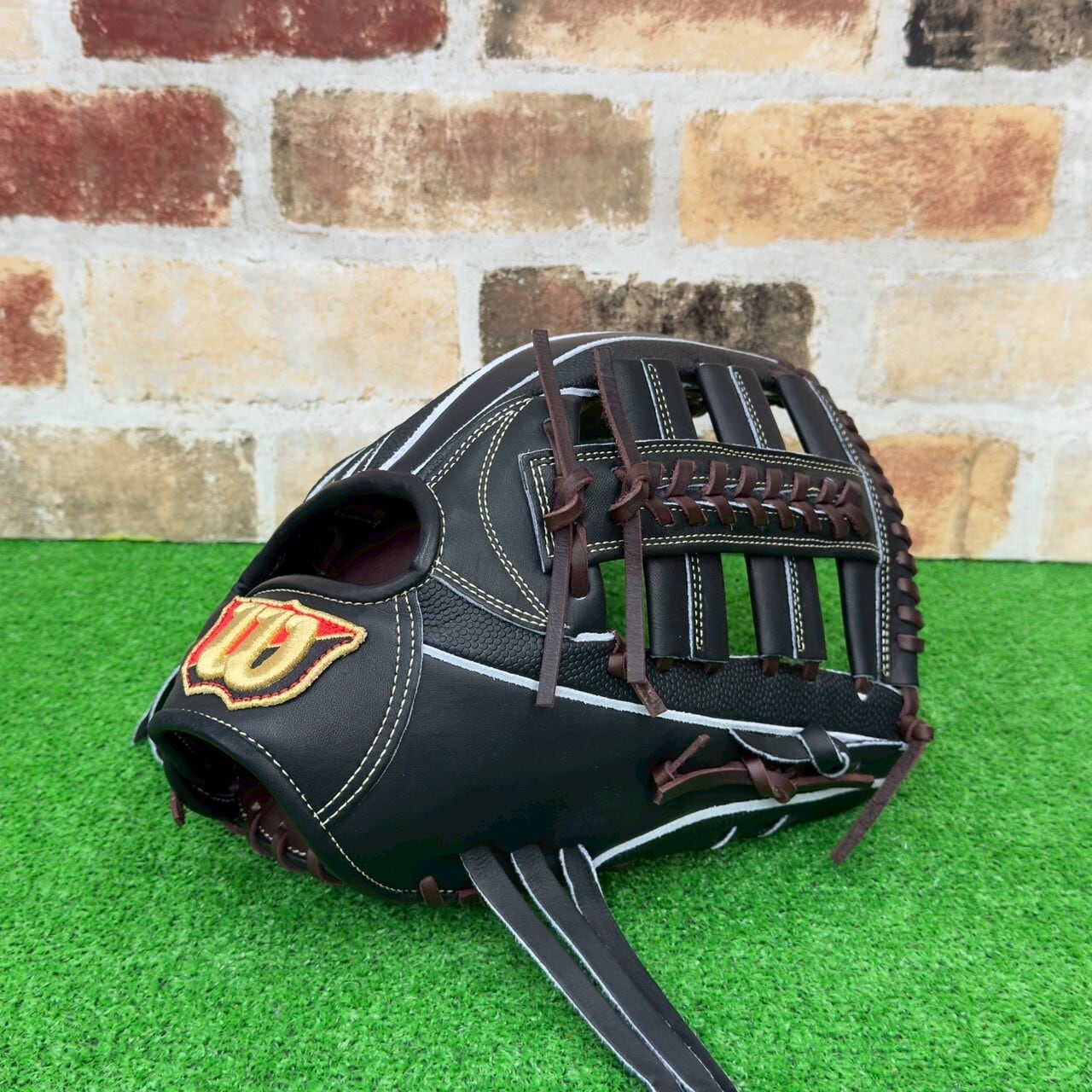 大人気】 Wilson staff 軟式グローブ D8型 WBW102989 WBW102991 型付け