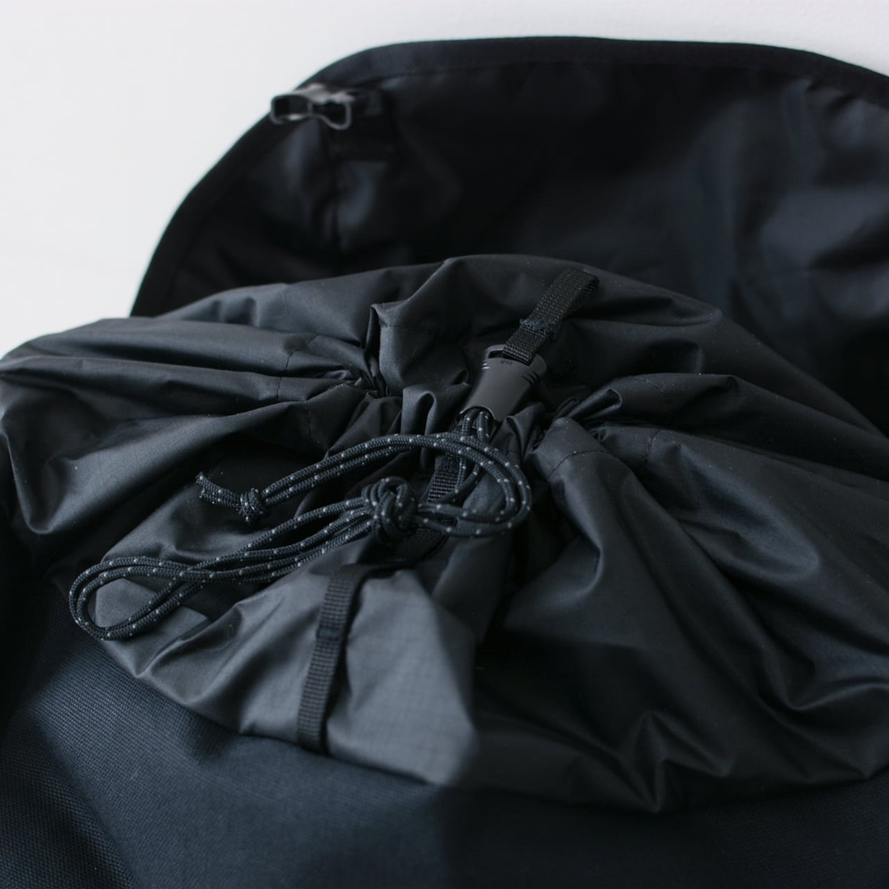 Patagonia [パタゴニア正規代理店] Fieldsmith Lid Pack 28L -BLK