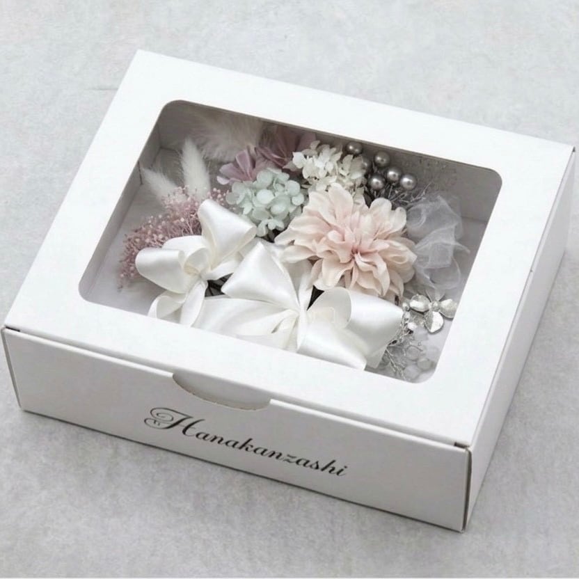 【限定先行販売4/20発送】hanakanzashi soft white satin ribbon arrange