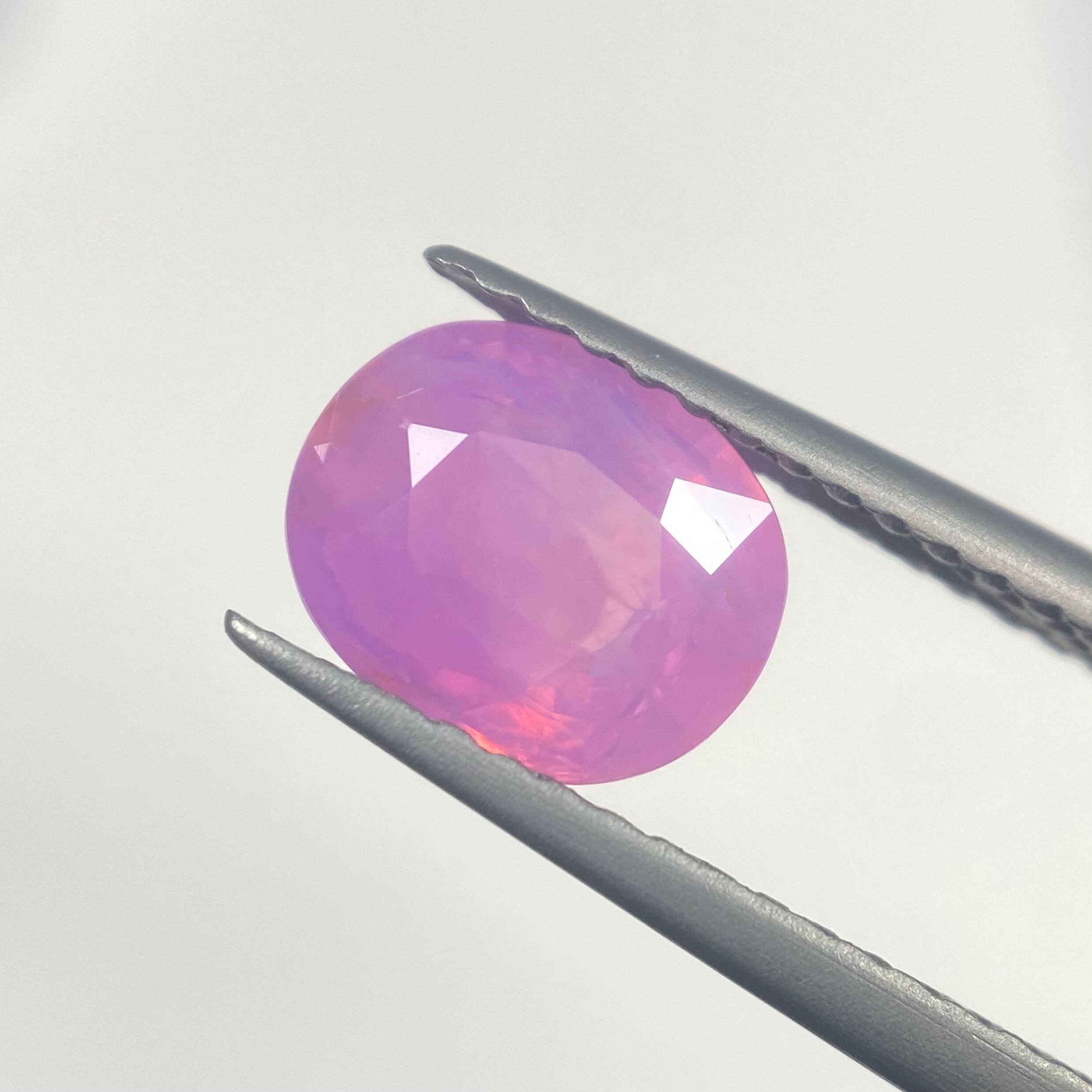 撫子ピンクなシルキーサファイア