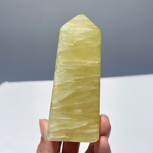 イエローカルサイト タワー型12◇Yellow Calcite◇天然石・鉱物・パワーストーン