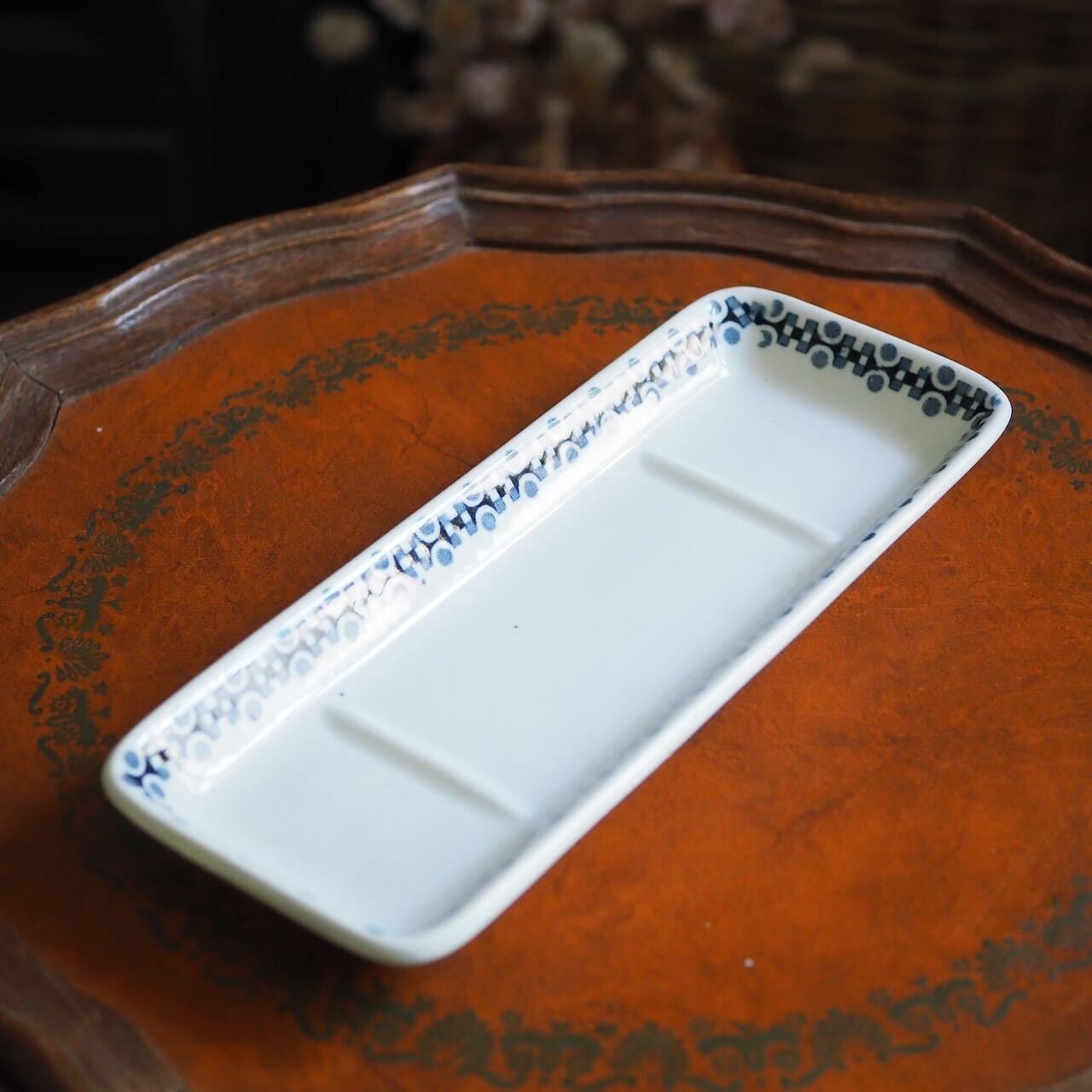 サルグミンヌU&C時代のソープトレイ「THEA」1918年頃