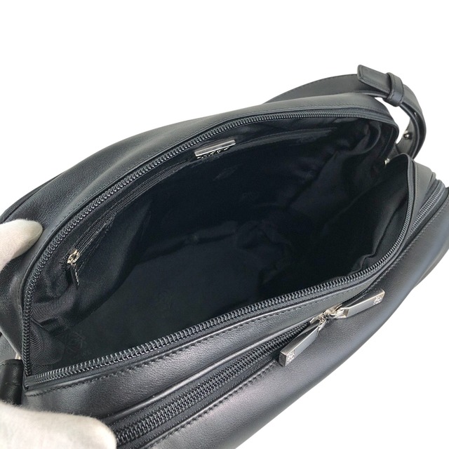 LOEWE ロエベ ショルダーバッグ ブラック アナグラム レザー vintage ヴィンテージ オールド irfme7