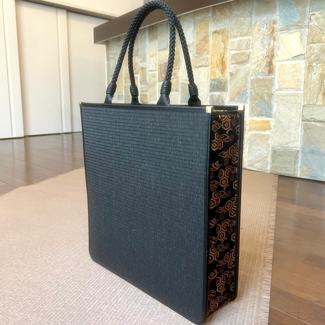 International Japan Fashion Gala 2026 Exclusive | Black Washi Tatami × Nishijin Textile Bag