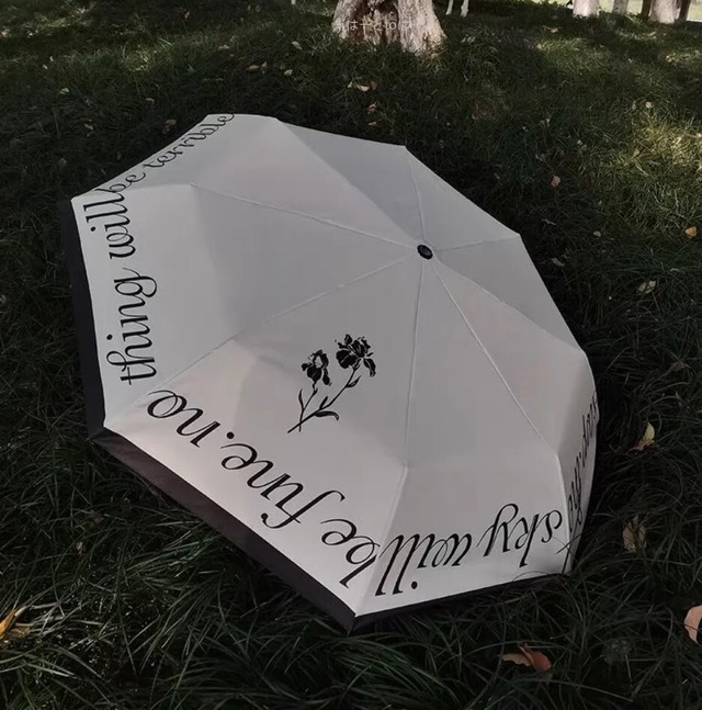 【お取り寄せ】折り畳み傘 ins UVカット 雨傘 梅雨対策 日焼け止 晴雨兼用 雨具