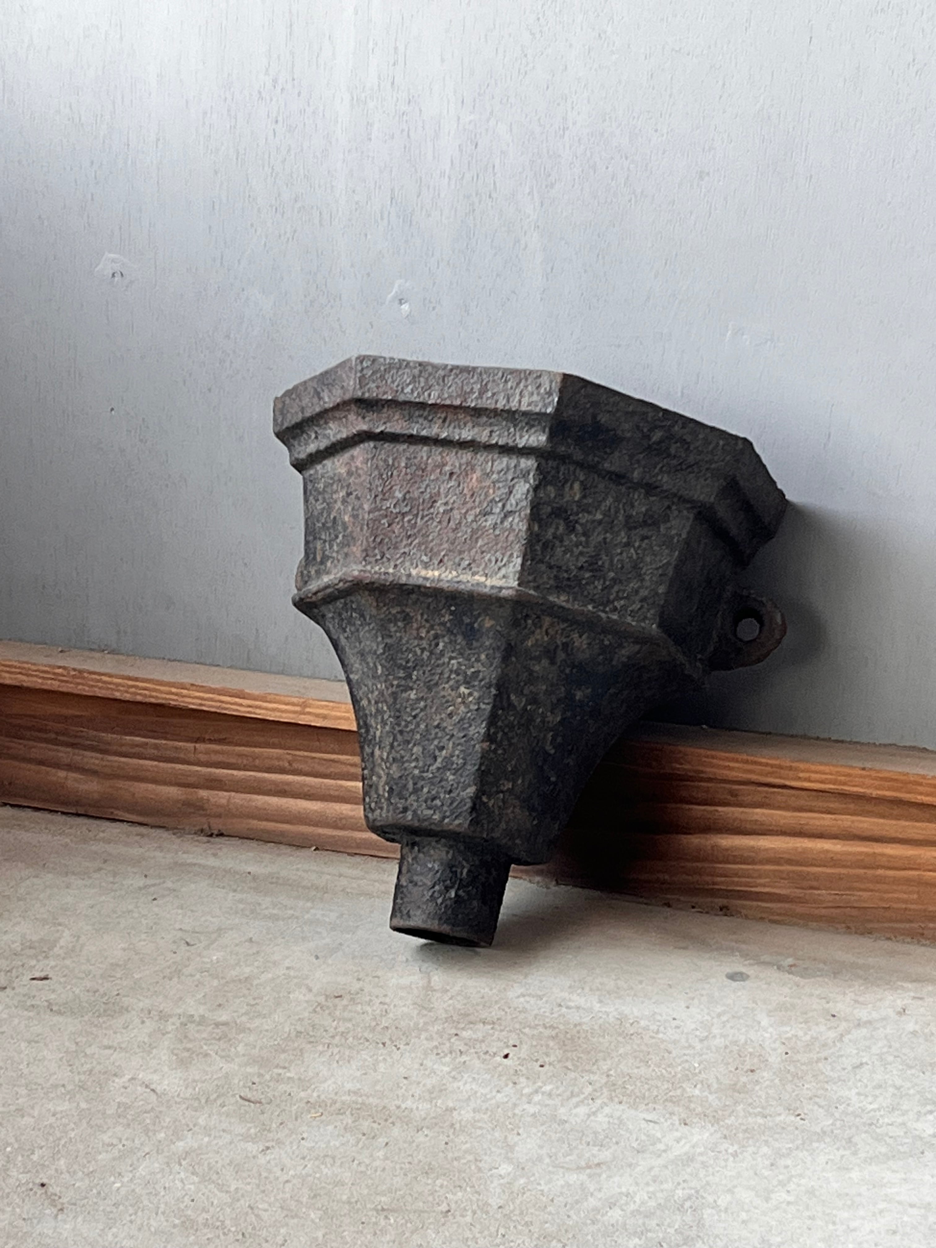 アイアンのフラワーベース(黒)